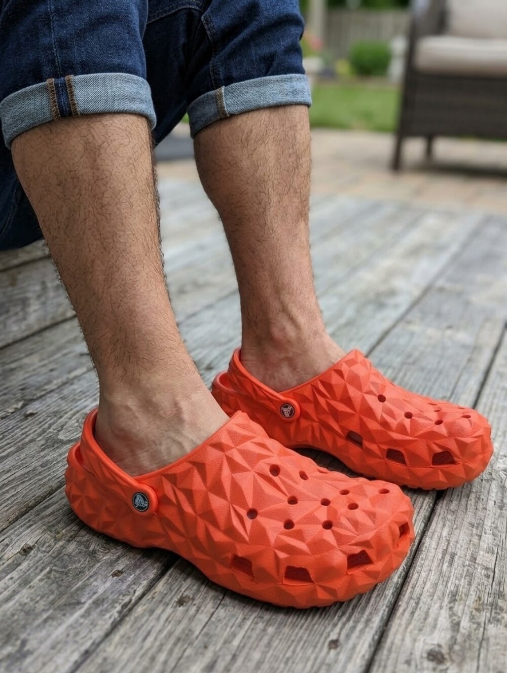 💥 Crocs Classic Geometric Clog Bright Orange Men’s Size 12 💥